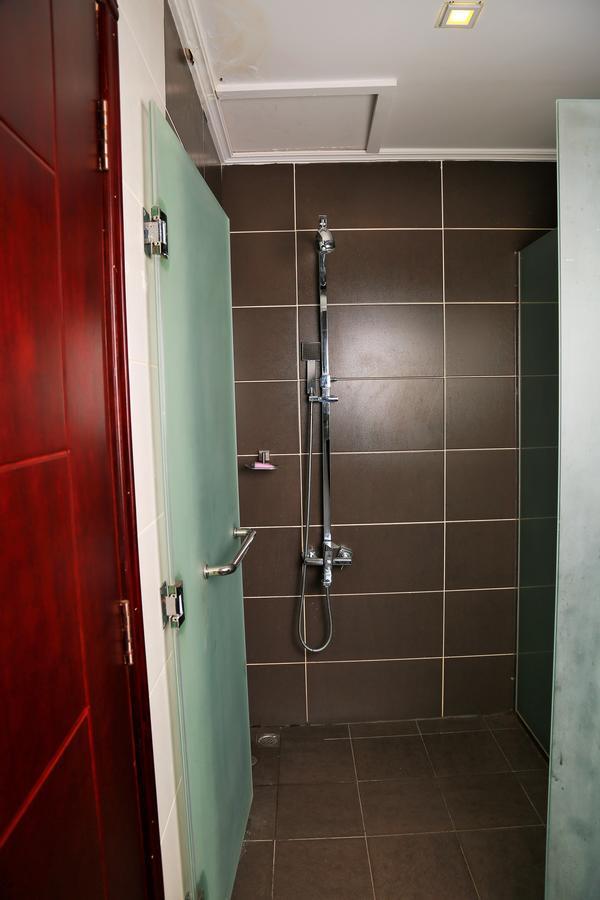 Dar Hashim Hotel Apartments - Al Morouj ริยาดห์ ภายนอก รูปภาพ