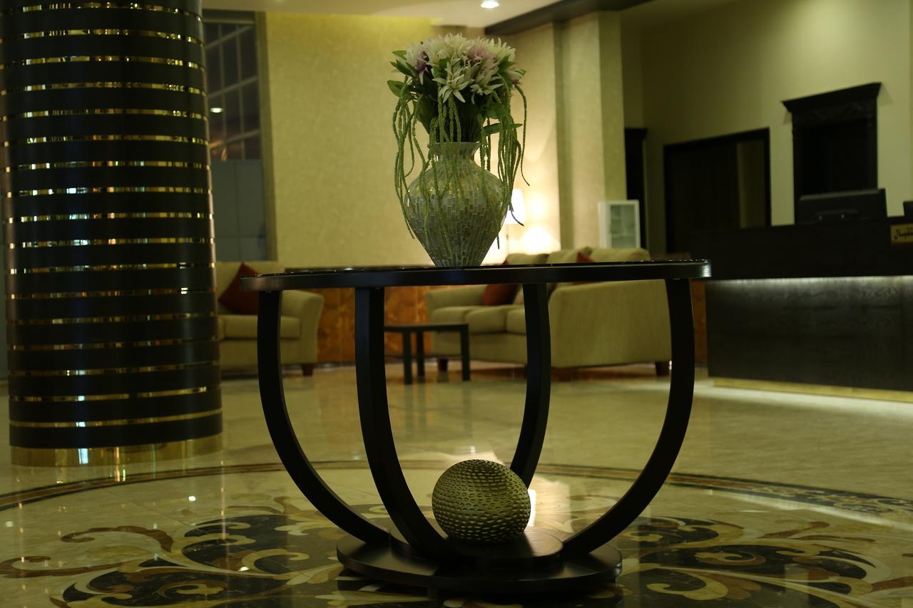 Dar Hashim Hotel Apartments - Al Morouj ริยาดห์ ภายนอก รูปภาพ