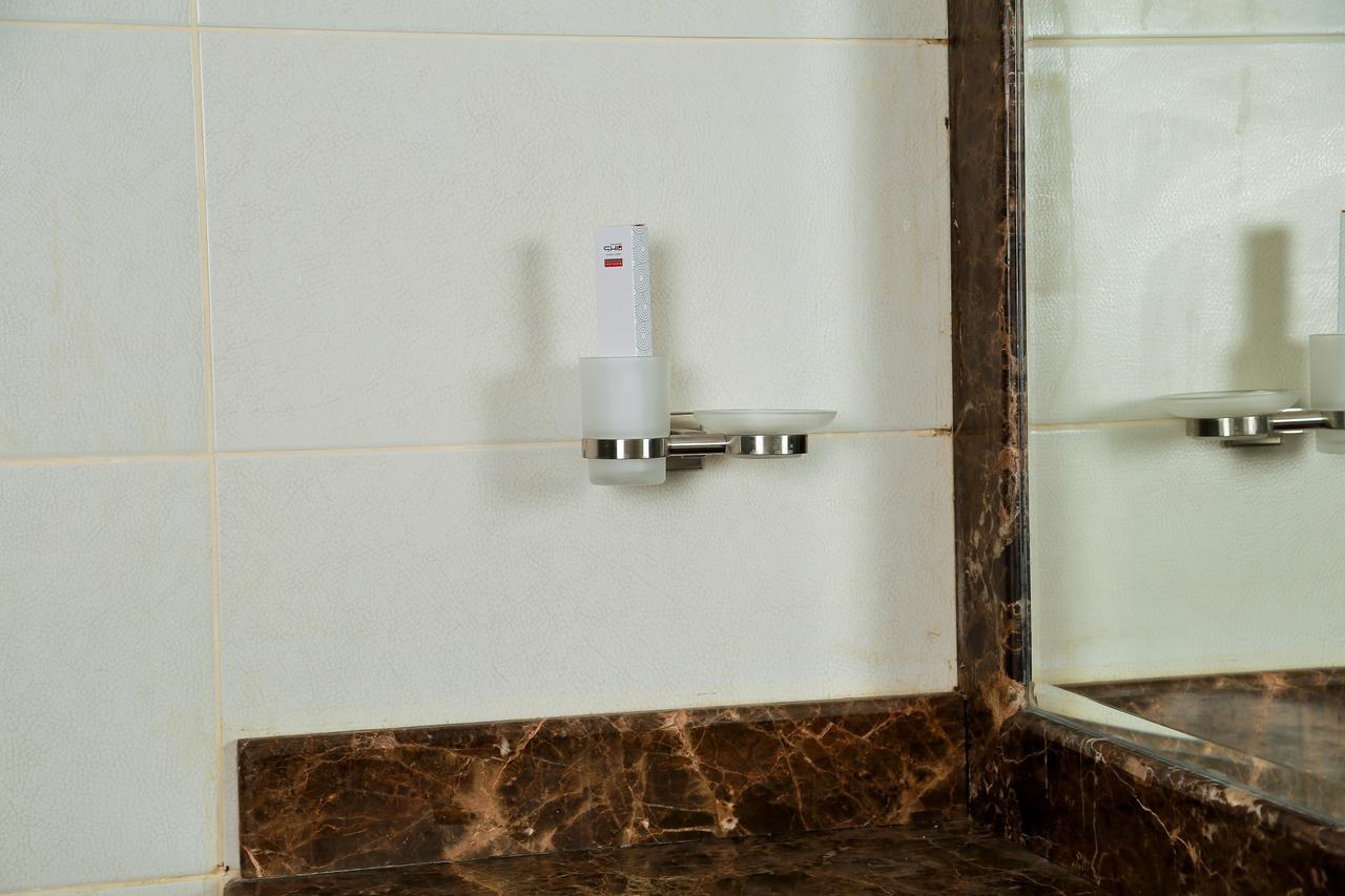 Dar Hashim Hotel Apartments - Al Morouj ริยาดห์ ภายนอก รูปภาพ